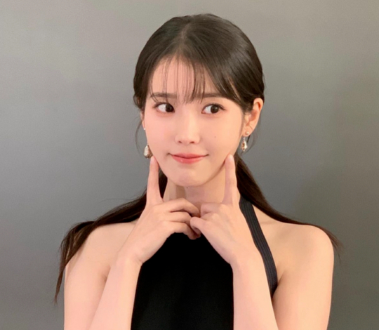 아이유 [사진=아이유 SNS]