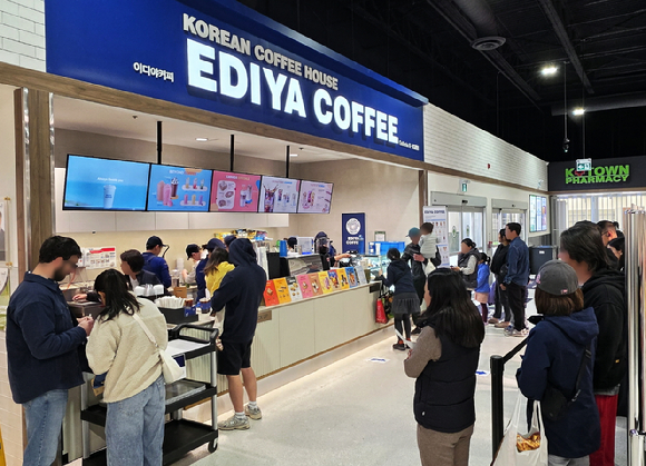 일본 도쿄 신오쿠보에 오픈한 더본코리아의 마라탕 전문점 '마라백' 전경. [사진=더본코리아]