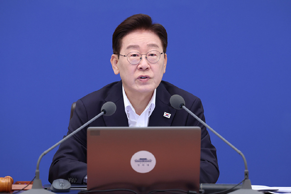 이재명 대통령이 14일 청와대에서 열린 국무회의에서 발언하고 있다. 2026.7.14 [청와대통신사진기자단] [사진=연합뉴스]