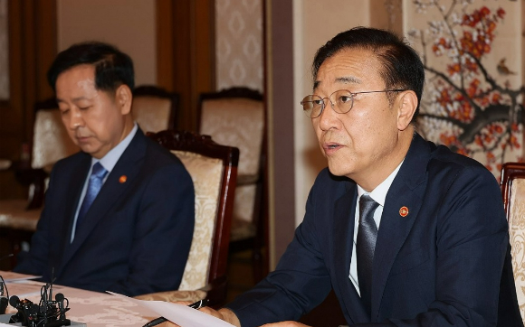 김윤덕 국토교통부 장관이 7일 서울 종로구 정부서울청사에서 열린 부동산관계장관회의에서 발언하고 있다. 2025.9.7 [사진=연합뉴스]