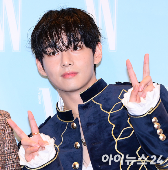 그룹 블랙핑크(BLACK PINK) 로제가 지난해 8월 9일 서울 영등포구 타임스퀘어 영등포점에서 진행된 '본 핑크 인 시네마스(BORN PINK IN CINEMAS)' 핑크 카펫 행사에 참석하고 있다. [사진=정소희 기자]