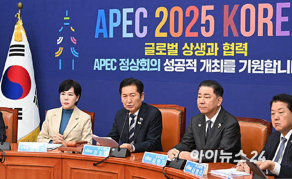 정청래 더불어민주당 대표가 31일 서울 여의도 국회에서 열린 최고위원회의에서 발언하고 있다. [사진=곽영래 기자]