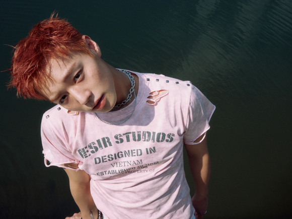 박지훈 첫 번째 싱글 앨범 'RE:FLECT(리플렉트)'의 세 번째 콘셉트 포토 [사진=YY엔터테인먼트]