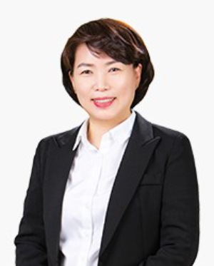 교육환경 보호를 위한 주민 의견 수렴을 제도화하는 법안이 서울시의회에서 발의됐다. 사진은 서울 성북구의 한 초등학교 인근에서 학생들이 등하교하는 모습. [사진=성북구]