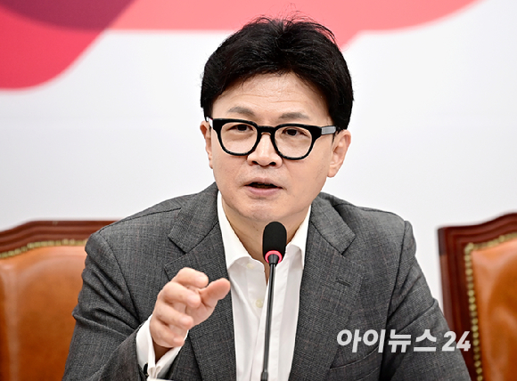 한동훈 국민의힘 대표가 14일 오전 서울 여의도 국회에서 열린 최고위원회의에서 발언하고 있다. [사진=곽영래 기자]