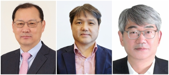 왼쪽부터 배인한 동나이법인장, 배용배 중국 남통법인장, 박남용 효성중공업 건설PU장. [사진=효성]