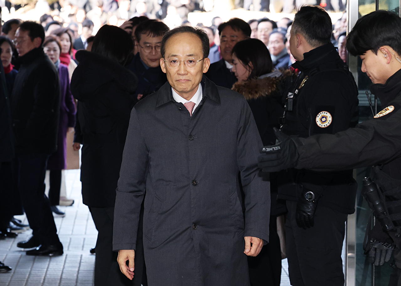 국민의힘 추경호 의원이 2일 서울 서초구 서울중앙지방법원에서 열린 구속 전 피의자 심문(영장실질심사)에 출석하며 발언하고 있다. 2025.12.2 [사진=연합뉴스]