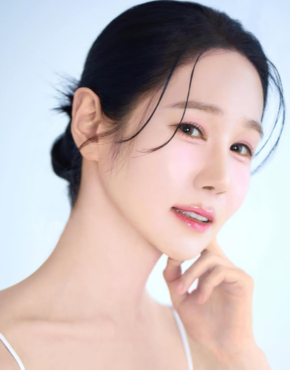 싸이가 향정신성의약품 불법 처방 혐의로 경찰 수사를 받고 있다. [사진=싸이 SNS]