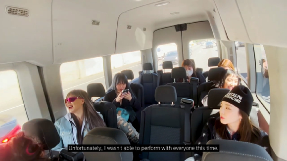 씨엘 아티스트 다큐멘터리 'CL + Coachella 2NE1 [Chapter 1]'가 공개돼 화제를 모으고 있다. [사진='CL + Coachella 2NE1 [Chapter 1]' 영상 캡쳐]