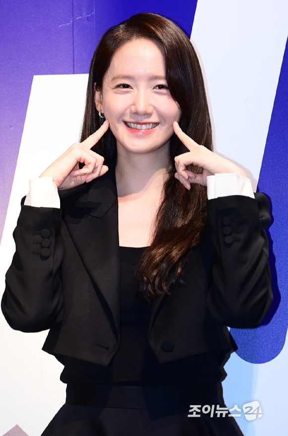 [포토] 윤아, 볼콕 애교에 녹겠네~