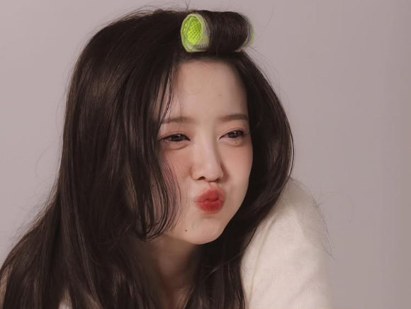 배우 구혜선이 직접 제작한 만년필이 고가의 가격에도 불구하고 일부 제품이 품절된 것으로 나타났다. 사진은 배우 구혜선. [사진=구혜선 인스타그램]