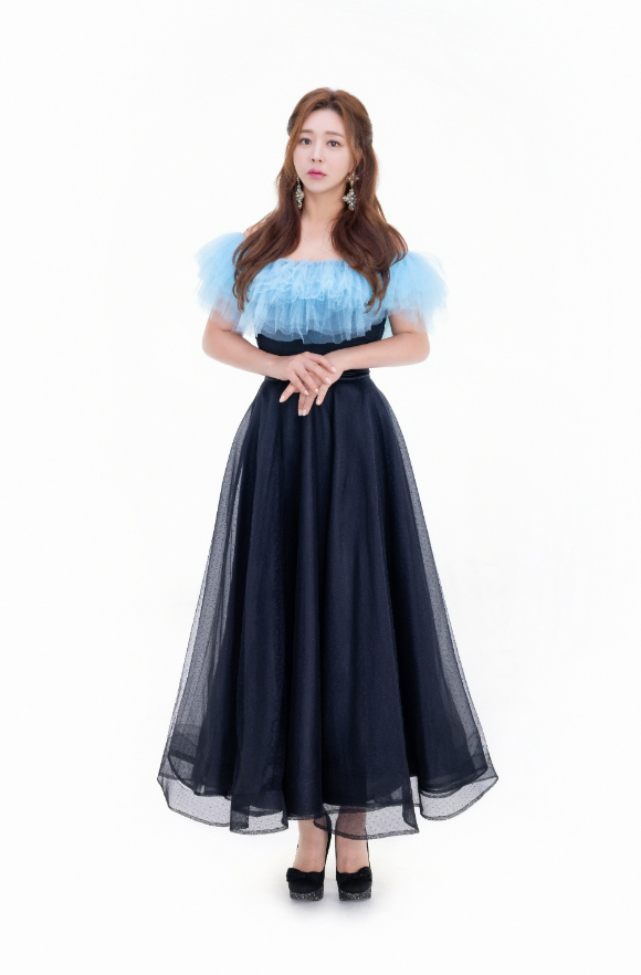 가수 금잔디가 생각엔터테인먼트의 식구가 됐다. [사진=생각엔터테인먼트]