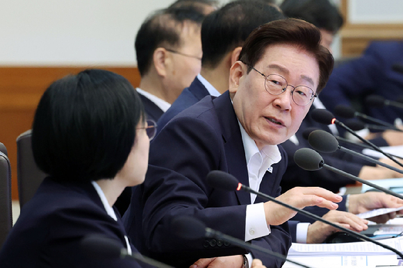 이재명 대통령이 14일 청와대에서 열린 국무회의에서 발언하고 있다. 2026.7.14 [청와대통신사진기자단] [사진=연합뉴스]