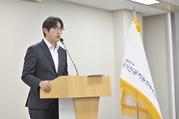 하정우 국가AI전략위 부위원장 "AI 3대 강국 위해 국가 역량 총결집"