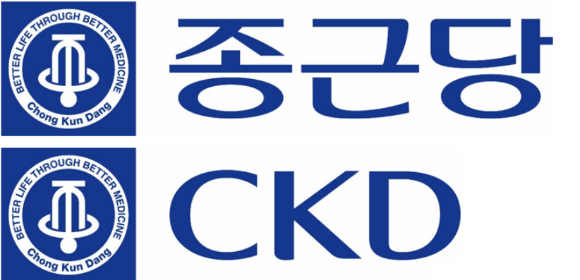 이장한 종근당 회장이 7일 본사에서 열린 창립 84주년 기념식에서 새 CI를 선포하고 있다. [사진=종근당 제공]