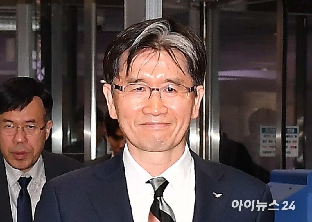 오동운 고위공직자범죄수사처장이 지난 3월 12일 오전 서울 여의도 국회 법제사법위원회 긴급현안질의 출석위해 국회로 들어서고 있다. 2025. 3. 12. [사진=곽영래 기자]