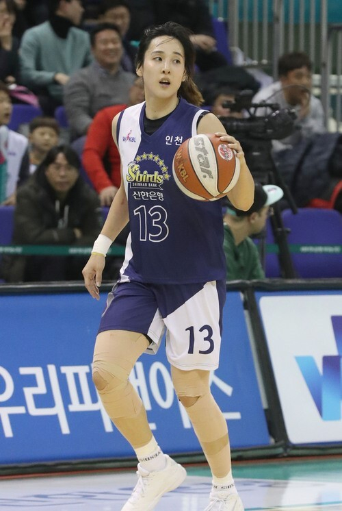 인천 신한은행 '간판스타'인 김단비는 6시즌 연속 WKBL 올스타 팬 투표 1위에 도전하고 있다. [사진=뉴시스]