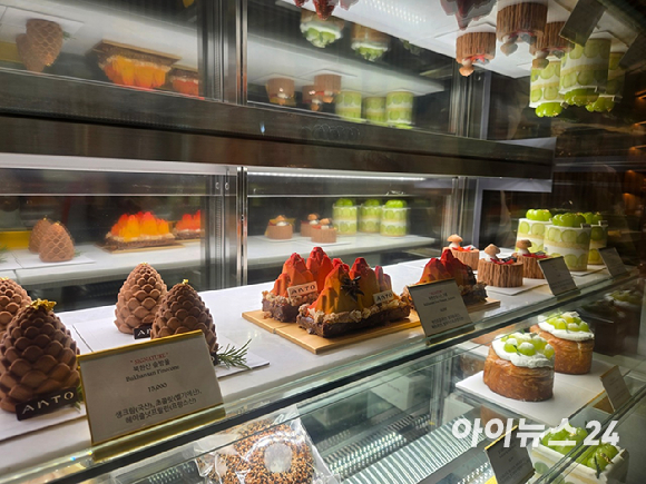 안토 비회원 캐빈 객실에서 바라본 북한산 전경. [사진=박은경 기자]