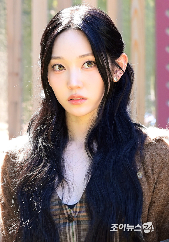 [포토] 올데프 영서, 언니 오빠들 제치고 센터인 이유