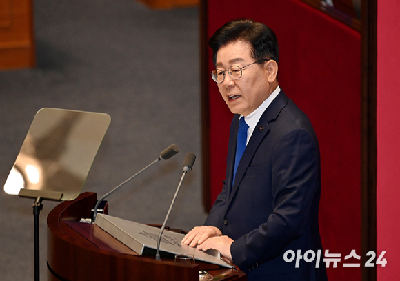 이재명 더불어민주당 대표가 지난 19일 국회에서 국정에 관한 교섭단체 대표연설을 하고 있다. [사진=곽영래 기자]