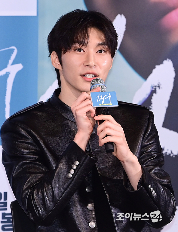 (왼쪽부터)신승호-권소현-정우-정수정-조범규가 16일 서울 CGV 용산아이파크몰에서 열린 영화 '짱구'(정우&middot;오성호 공동 연출) 언론시사회에 참석하고 있다. [사진=정소희 기자]