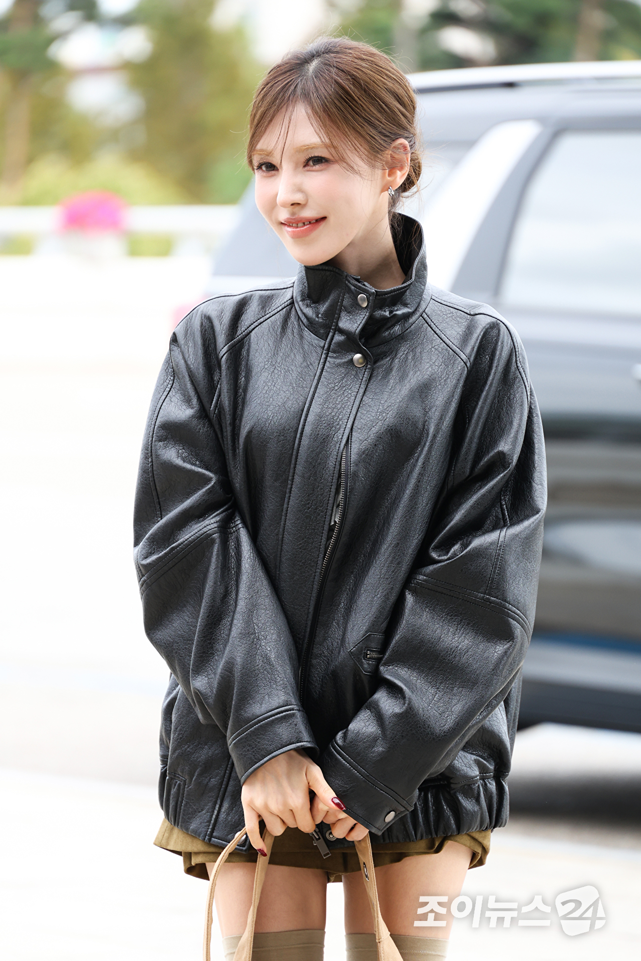 그룹 레드벨벳 웬디가 17일 오후 화보 촬영 차 김포국제공항을 통해 일본 도쿄로 출국하고 있다. [사진=문수지 기자]