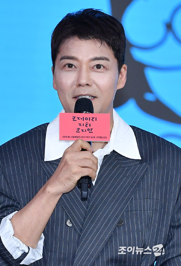 전 골프선수 박세리가 10일 오전 서울 영등포구 여의도동 KBS별관에서 진행된 KBS 2TV 새 예능프로그램 '크레이지 리치 코리안' 제작발표회에 참석해 소감을 말하고 있다. [사진=문수지 기자]