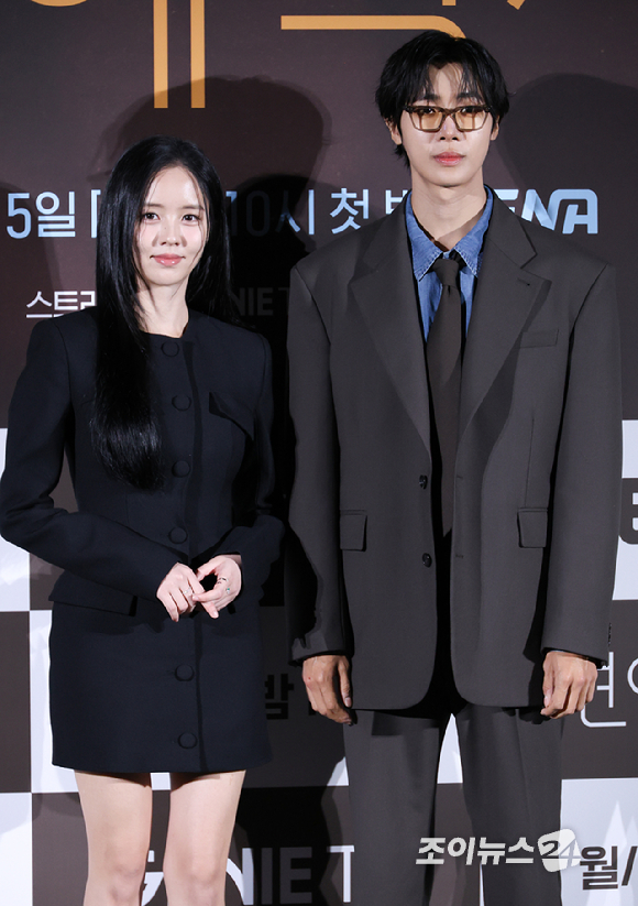 배우 임진효, 김민석, 김소현, 추영우, 이창훈이 2일 오후 서울 용산구 CGV아이파크몰점에서 진행된 ENA 새 월화드라마 '연애박사' 제작발표회에 참석해 포즈를 취하고 있다. [사진=문수지 기자]