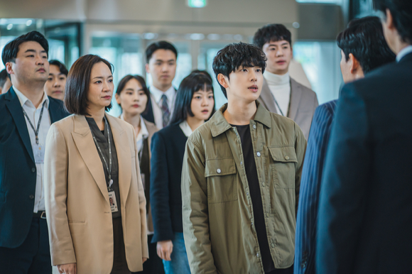 '트레이서' 시즌2 임시완 스틸 [사진=웨이브]