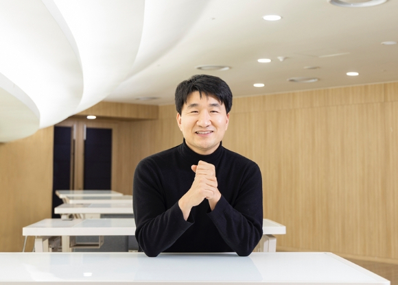 삼성전자 DS부문 미주 반도체연구소 시스템LSI 연구소장 송기봉 부사장 [사진=삼성전자 ]