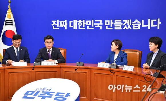 더불어민주당 진성준 정책위의장이 7일 오전 서울 여의도 국회에서 열린 여야 정책위의장 상견례에서 발언하고 있다. [사진=곽영래 기자]