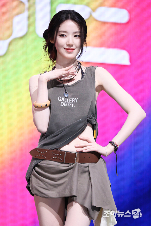 아이들 슈화, 스크린 데뷔작으로 부산국제영화제 초청