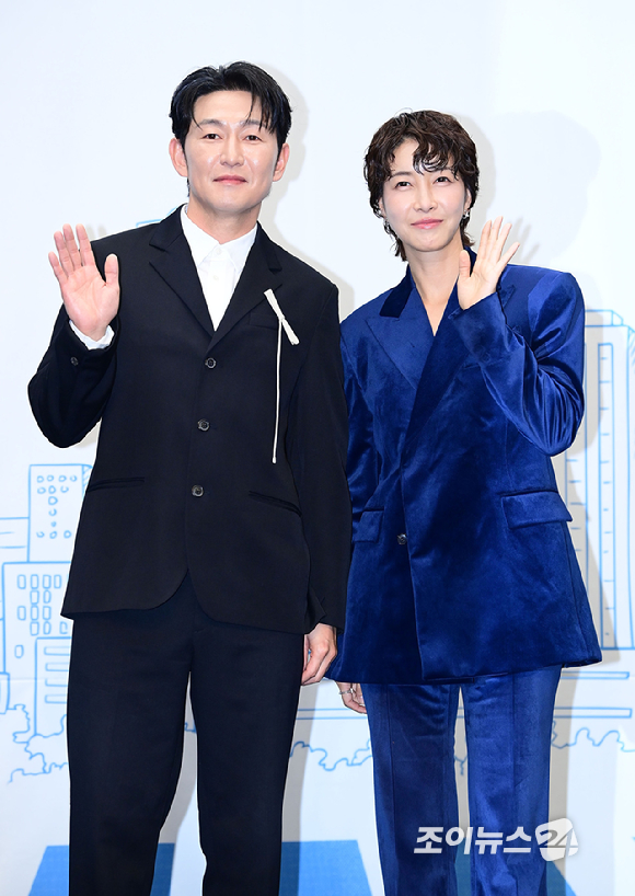 배우 허준석과 진서연이 10일 오후 서울 마포구 스탠포드호텔에서 열린 TV CHOSUN 새 월화드라마 '다음생은 없으니까' 제작발표회에 참석하고 있다. [사진=정소희 기자]