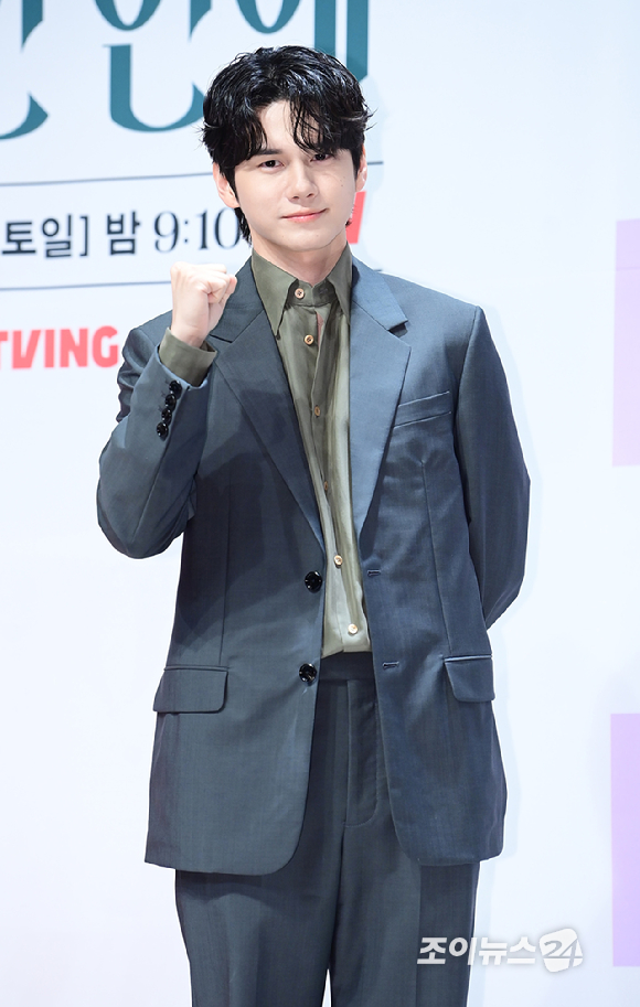배우 옹성우가 14일 오후&nbsp;서울 강남구 논현동 엘리에나 호텔에서 열린 tvN '오싹한 연애' 제작발표회에 참석하고 있다. [사진=정소희 기자]