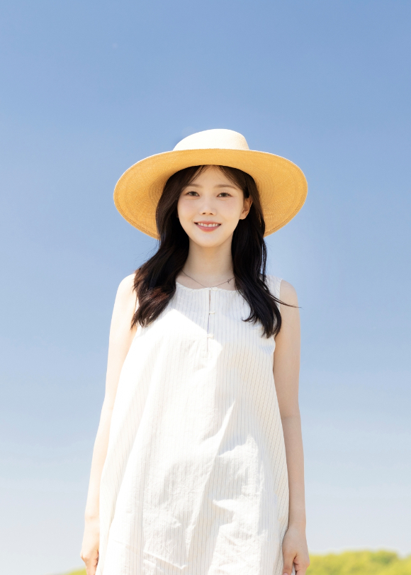 오마이걸 효정 프로필 사진 [사진=DSP미디어]