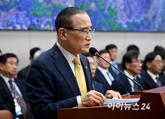 위성락 국가안보실장이 29일 서울 여의도 국회 국회운영위원회에서 열린 대통령비서실, 국가안보실 등에 대한 국정감사에 출석해 인사말을 하고 있다. [사진=곽영래 기자]