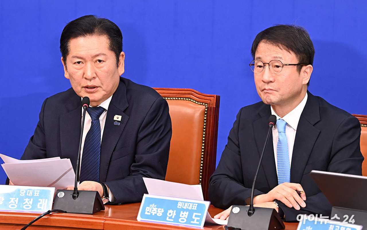 정청래 더불어민주당 대표가 23일 서울 여의도 국회에서 열린 최고위원회의에서 발언하고 있다. [사진=곽영래 기자]