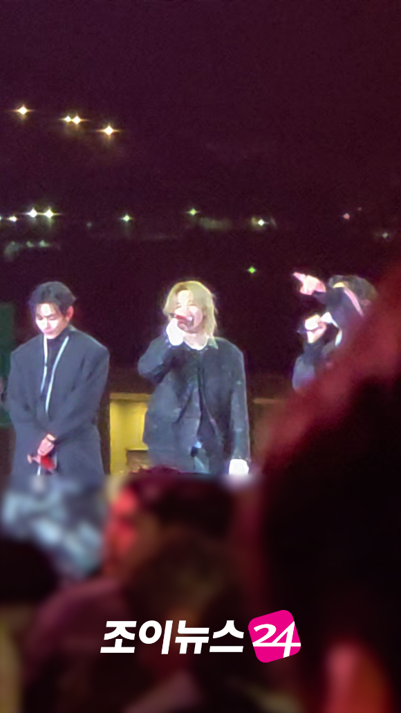 그룹 방탄소년단(BTS) 지민이 지난 21일 오후 서울 광화문 광장에서 열린 정규 5집 '아리랑(ARIRANG)' 앨범 발매 기념 컴백 공연에서 소감을 말하고 있다. [사진=정지원 기자]