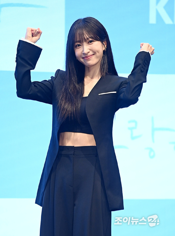 가수 솔지가 11일 오전 서울 마포구 상암동 스탠포드호텔 서울에서 열린 MBN 서바이벌 예능 '현역가왕3' 기자간담회에 참석하고 있다. [사진=정소희 기자]