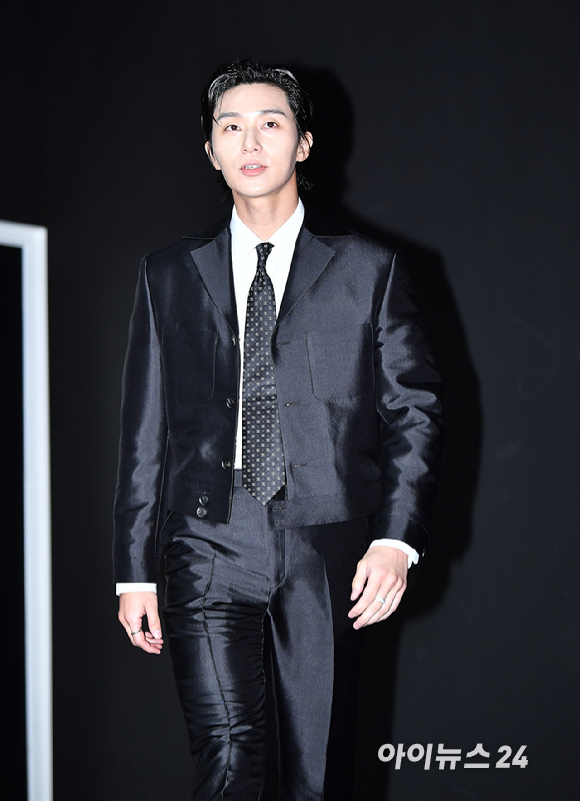 배우 박서준이 31일 오후 서울 송파구 롯데시네마 월드타워에서 열린 영화 '콘크리트 유토피아' 언론 시사회에 참석하고 있다. [사진=곽영래 기자]