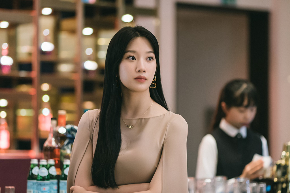 '이로운 사기' 문가영이 특별출연 한다. [사진=tvN]