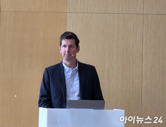 오우라 링5 제품들이 전시돼 있다. [사진=황세웅 기자]