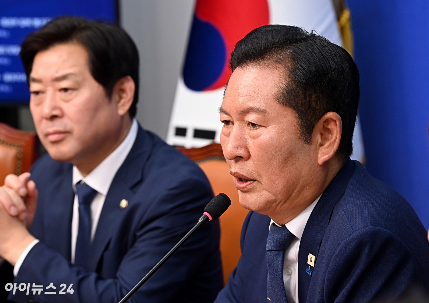 정청래 더불어민주당 대표가 6일 서울 여의도 국회에서 열린 최고위원회의에서 발언하고 있다. [사진=곽영래 기자]