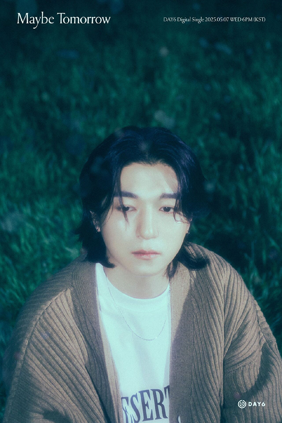 데이식스 성진 콘셉트 포토 [사진=JYP엔터테인먼트]