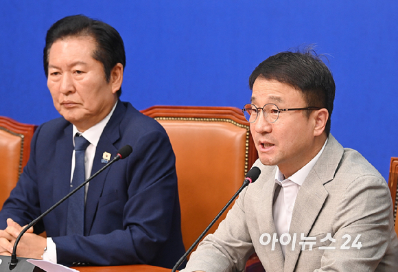 한병도 더불어민주당 원내대표가 10일 서울 여의도 국회에서 열린 최고위원회의에서 발언하고 있다. [사진=곽영래 기자]