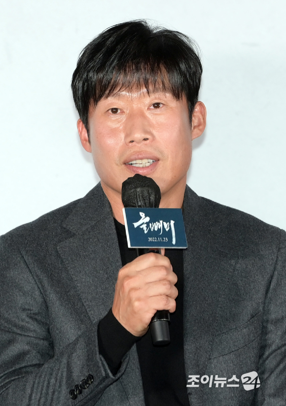 배우 유해진이 10일 오후 서울 CGV 용산아이파크몰에서 열린 영화 '올빼미'(감독 안태진) 언론시사회 후 기자간담회에 참석하고 있다. [사진=정소희 기자]