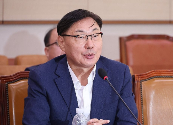 사진은 이화영 전 평화부지사. [사진=연합뉴스]
