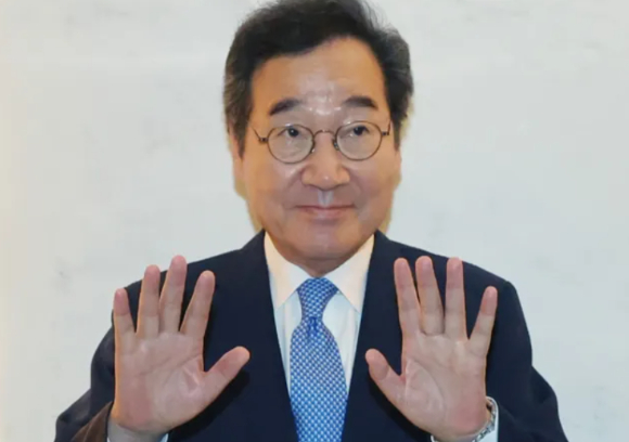 이낙연 새미래민주당 상임고문이 지난 10일 오후 광주 전일빌딩245에서 열린 시국토론회에 참석하고 있다. [사진=새미래민주당]