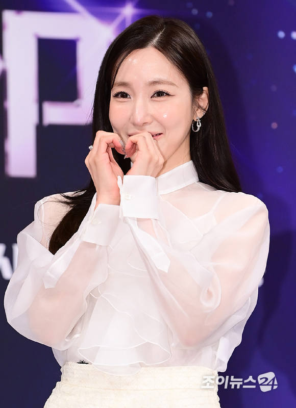 소녀시대 티파니 영이 9일 오후 서울 양천구 목동 SBS 사옥에서 열린 SBS 글로벌 보컬 오디션 '베일드 컵' 제작발표회에 참석하고 있다. [사진=정소희 기자]