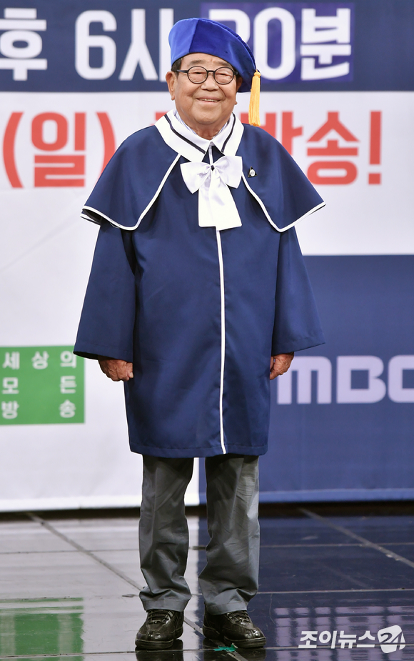 방송인 송해가 8일 오전 숨을 거둔 가운데 하리수가 고인의 명복을 빌었다. [사진=조이뉴스 포토DB]